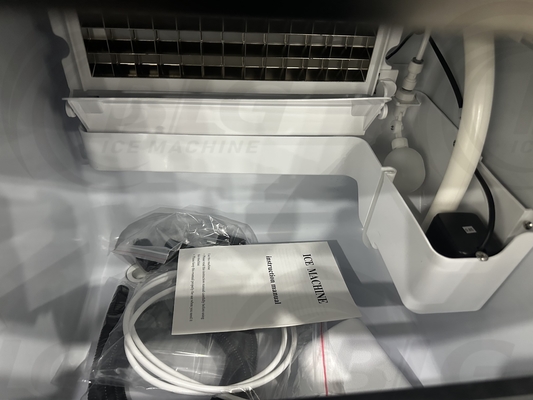 BLG Factory Supply Commercial Cube Ice Making Maker Machine 50kg Per Day Energy Saving Fully Automatic Coffee Shop Bar Square
