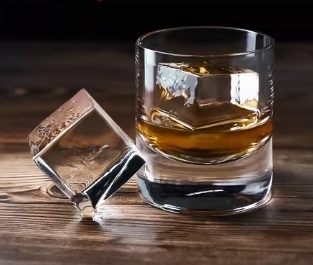 BLG Spray Ice Square Big Cube Ice Machine Crystal clear 30*30*30mm Stainless Steel Whisky bar Shop 200kg  China Best Factory