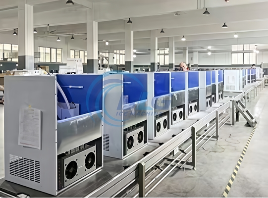 BLG 80 Kg Ice Production Large Full Cube Ice Maker Water Spray Commercial Compact Ice Machine with 30kg Storage Bin for Sale